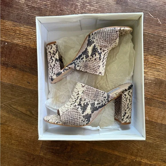 Steve Madden Cream and Brown Snake Print Mules - Picture 4 of 4